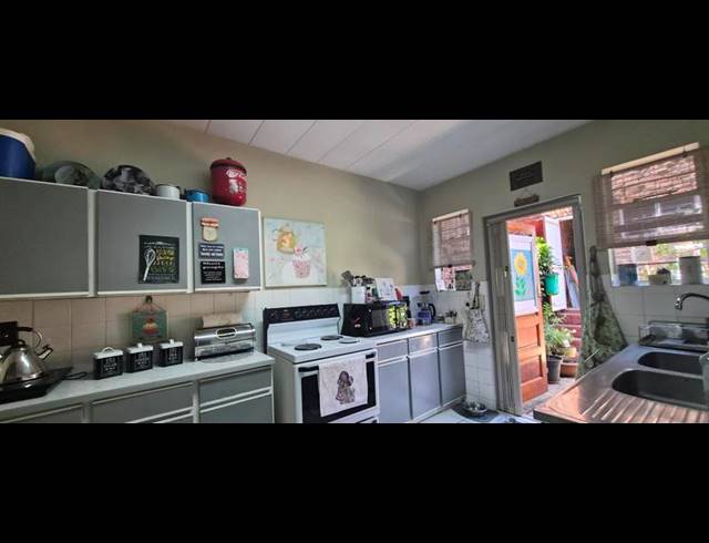 3 BEDROOM DUPLEX FOR SALE IN SILVERTON